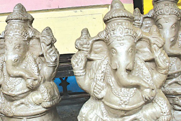 Bangalore: Lightweight Ganeshas slacken clay idols' sale